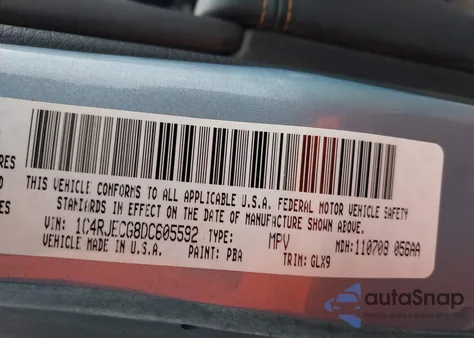2013 Jeep Grand Cherokee Overland Summit from USA, damaged, VIN 1C4RJECG8DC605592